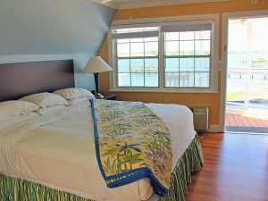 Queen Room with Private Balcony